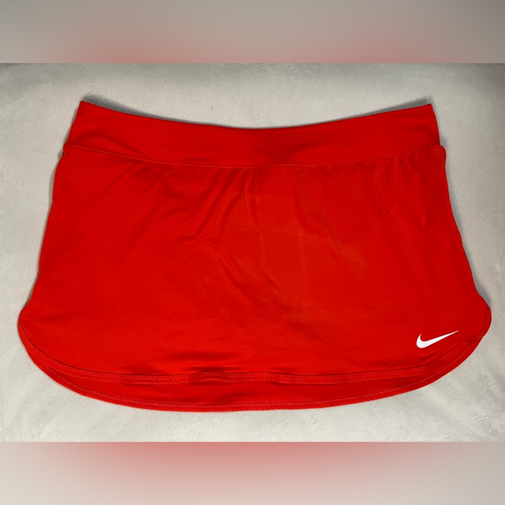 Nike tennis skort, like new